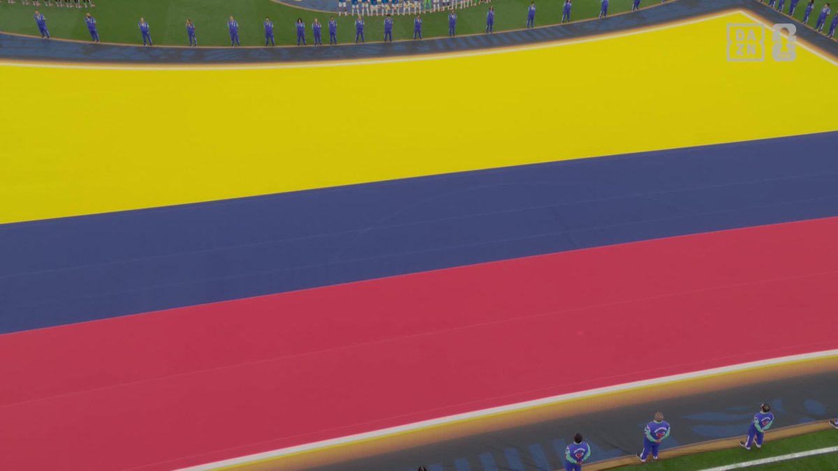 SUENA EL HIMNO DE COLOMBIA 🇨🇴 ¡SE JUEGAN ESTAR EN CUARTOS DE FINAL Y VERSE LAS CARAS CON ARGENTINA! Disfrútalo SOLO en #DAZNMundial 🔗