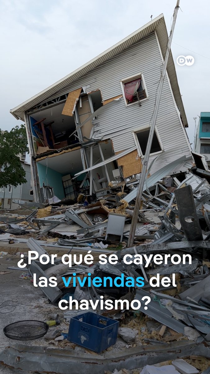 Por qué cayeron las casas del chavismo tras los terremotos en La Guaira, Venezuela Escombros es lo que queda de los edificios que eran bandera del plan habitacional impulsado por el entonces presidente Hugo Chávez.Una veintena de complejos fueron construidos por el propio Estado venezolano, y otros por países aliados como China, Rusia e Irán. Hoy, de ellos no queda sino una montaña de escombros. El doble terremoto los derrumbó en segundos. ¿Por qué? DW pregunta a expertos en urbanismo en Venezuela.