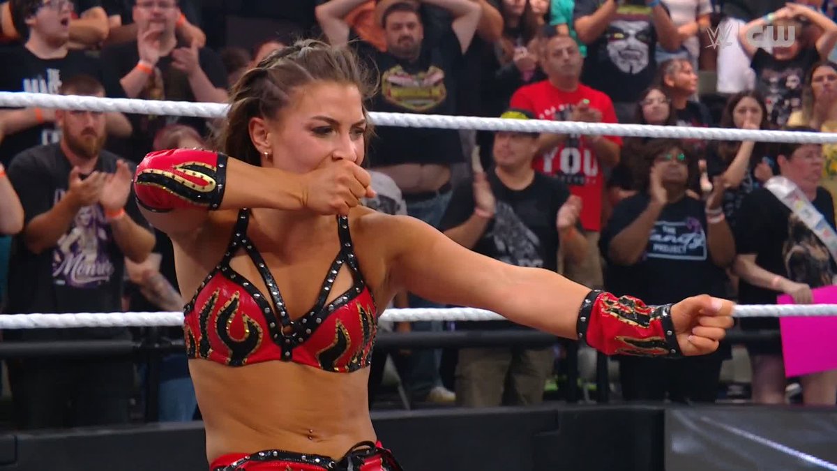 .Kendal Grey RETAINS the NXT Women's Title! 🏆 The Grey Era LIVES!