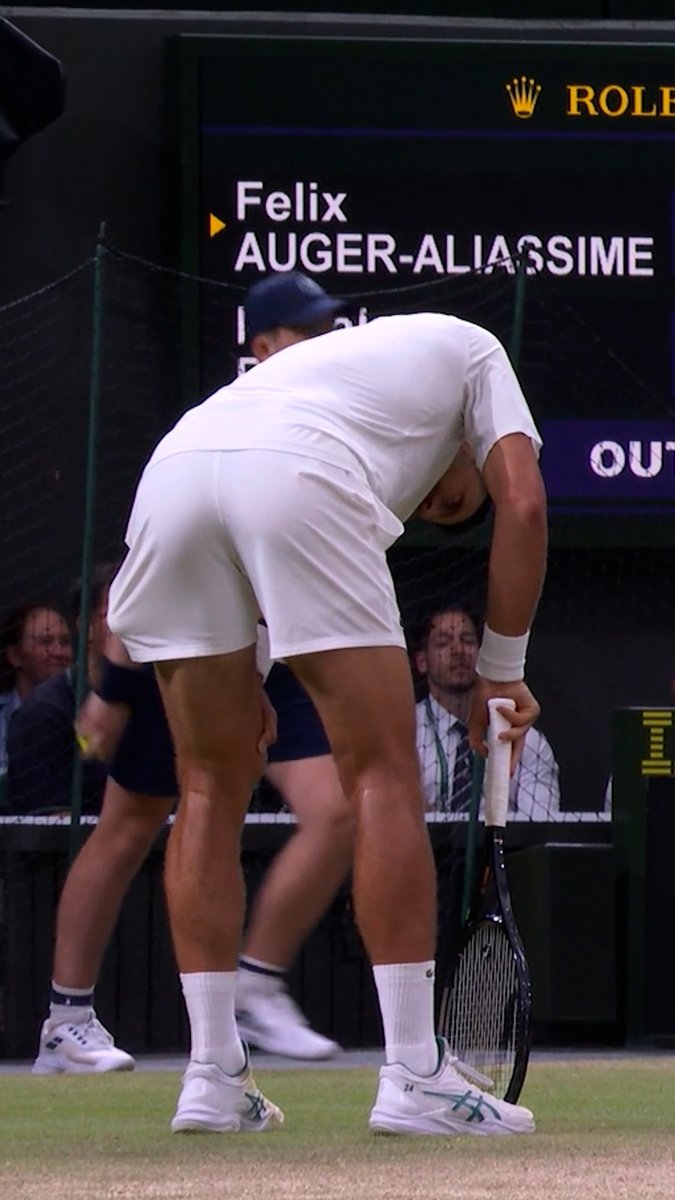 Novak Djokovic could barely walk on match-point 😮💨🐐 The crowd was in hysterics as the Serbian closed out Wimbledon's longest EVER quarter-final 🤯 ↳ Wimbledon. Every Match. Live & On Demand. Centre Court in 4K. #StanSportAU #Wimbledon