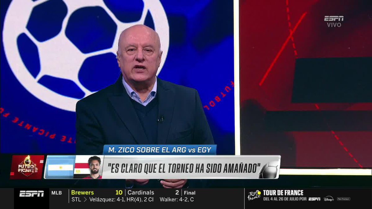 "El VAR está matando el futbol así como lo están aplicando, de mala manera. Están ensuciando el futbol con cosas como la roja de Estados Unidos y el gol anulado a Egipto" 💥 El análisis de E. Brizio Carter en Futbol Picante