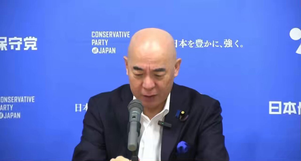 百田代表「安倍さんの遺志をことごとく踏みにじっている自民党ですが、そのひとつが定数削減。安倍さんは『比例を減らしてはいけない、少数政党が割をくって民主主義の破壊に繋がる』という風に言っています。安倍さんの遺志を引き継ぐ人が残っていない証左で、亡くなってから完全に変わってしまった」