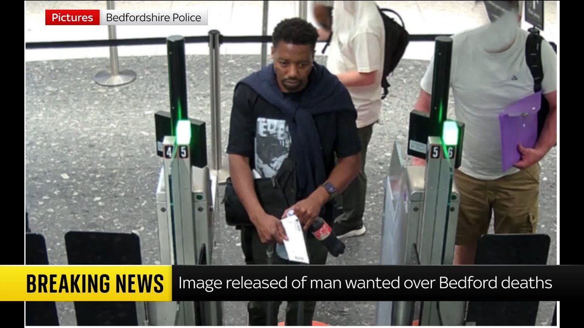 BREAKING: Bedfordshire Police have released a CCTV image of suspect Ndodana Mkhanyisi who is wanted for triple murder in Great Denham. Police say he goes by the name of Mark and is believed to have left from Heathrow Airport on Saturday. 📺 Sky 501/YT