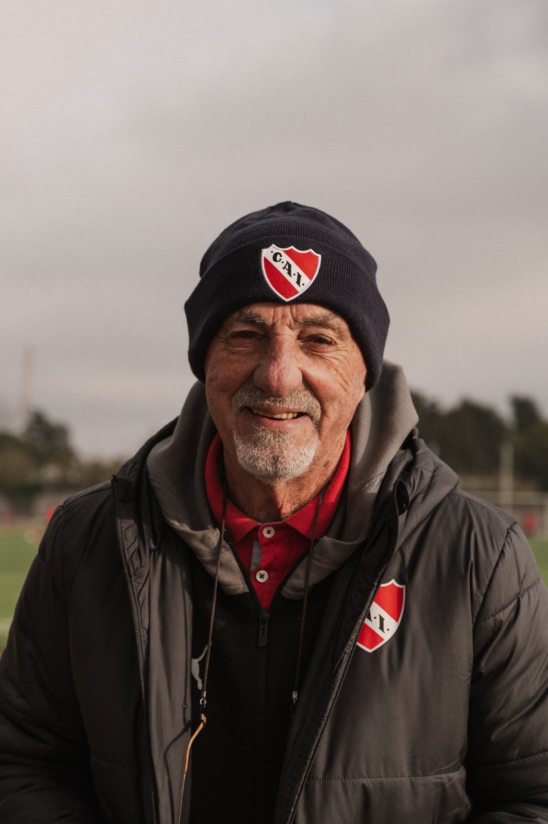 "#Independiente es mi vida. Son mis amigos, son mis hermanos". ✍️ Ricardo Elbio Pavoni, el día de su cumpleaños 83. #TodoRojo 🔴