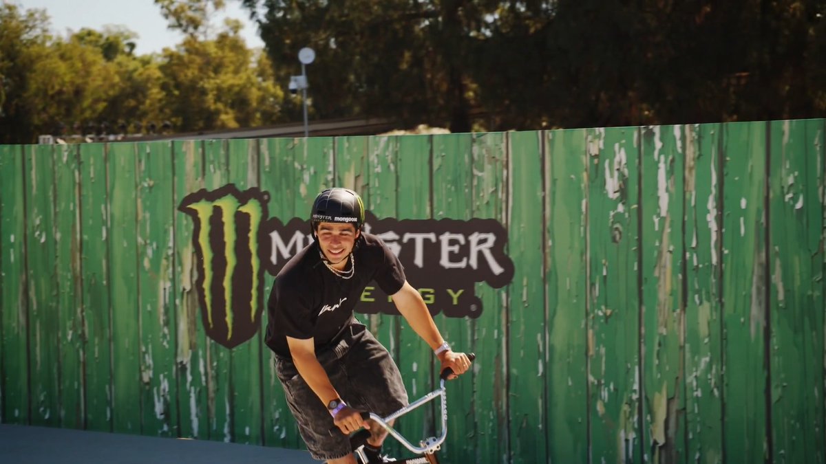 Taking it to the streets with Kevin Peraza! Get behind the mind of XC Tokyo's Kevin Peraza as he feels out the street course in Sactown from rendering to reality.