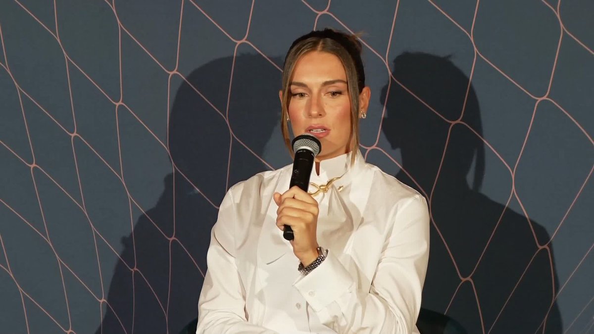 "My mentality is to win everything" 🧠 Alexia Putellas has her eyes on winning silverware in England 🏆