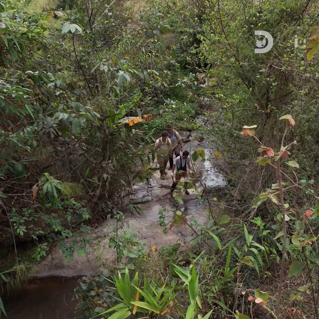 A major find in Laos brings Josh one step closer to finding answers about a mysterious ancient civilization 🔎 Follow the journey on #ExpeditionUnknown TONIGHT at 9P on Discovery.