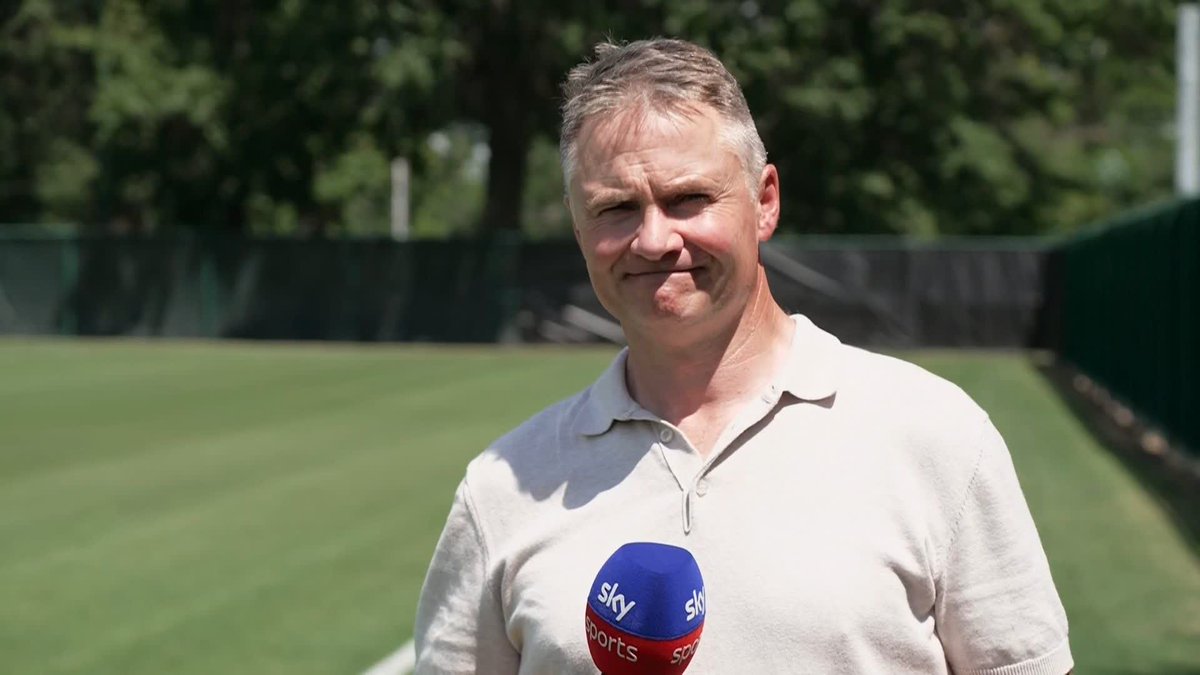 Live from England's camp, Rob Dorsett discusses trio Reece James, Marc Guehi, and Declan Rice all missing from training ⤵️