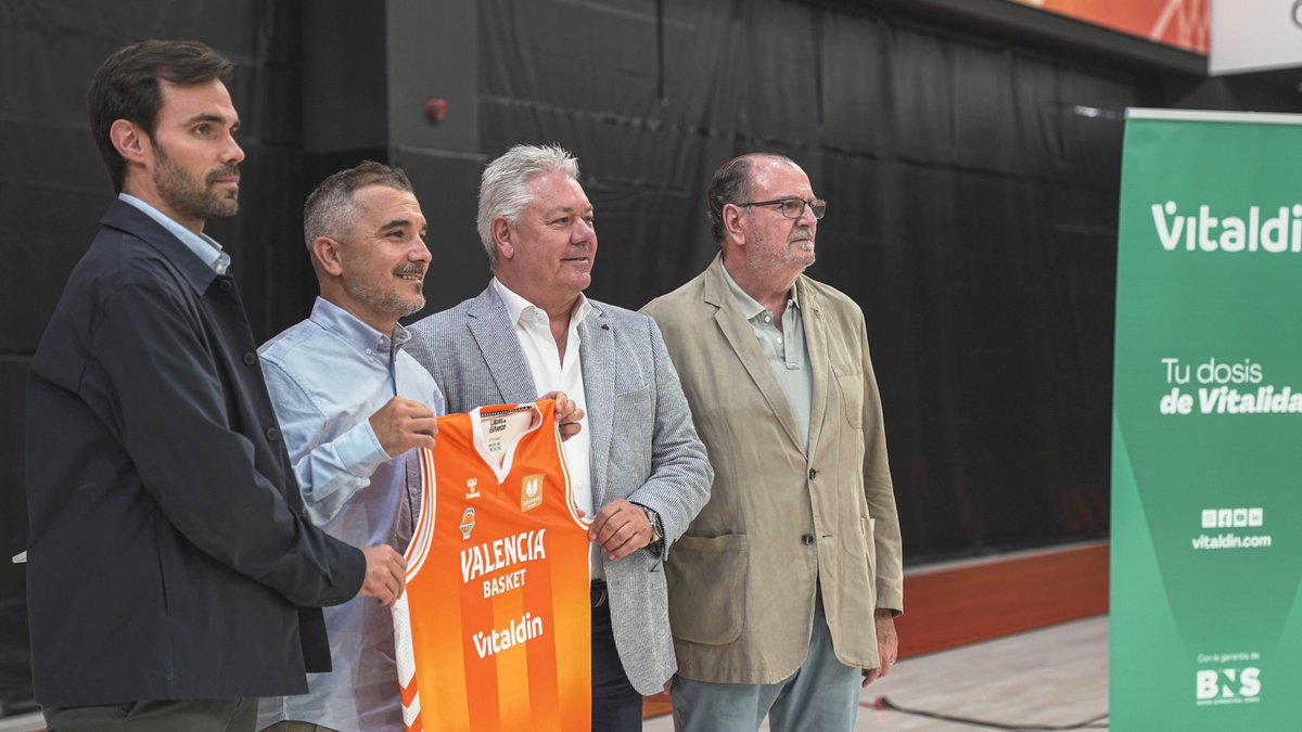 🧡🤝 Cas 👉 Vitaldin refuerza su alianza con Valencia Basket y acompañará al club en el frontal de la camiseta hasta 2029 Val 👉 Eng 👉