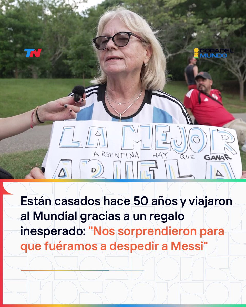 🥰 Compartieron toda una vida juntos. ¡Y ver a Messi no era excepción! 🇦🇷 La hija de estos abuelitos los sorprendió con una nueva experiencia para sumar a su historia de amor de más de 50 años: viajar al Mundial para alentar al '10' y a la Selección. "Fue hermoso".