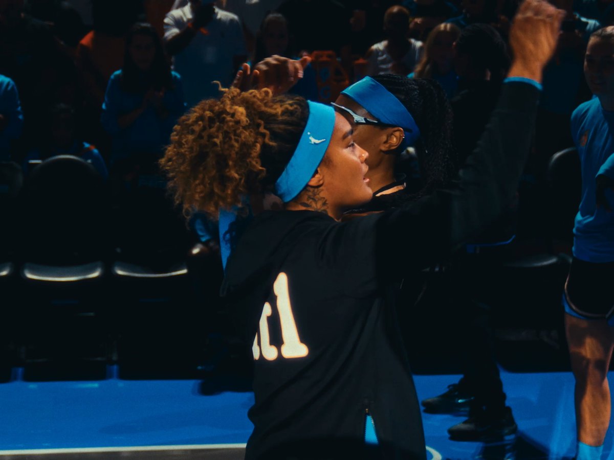 This is Graytness personified. Say hello to the 4x all-star, Allisha Gray ⭐️ See you in Chicago!