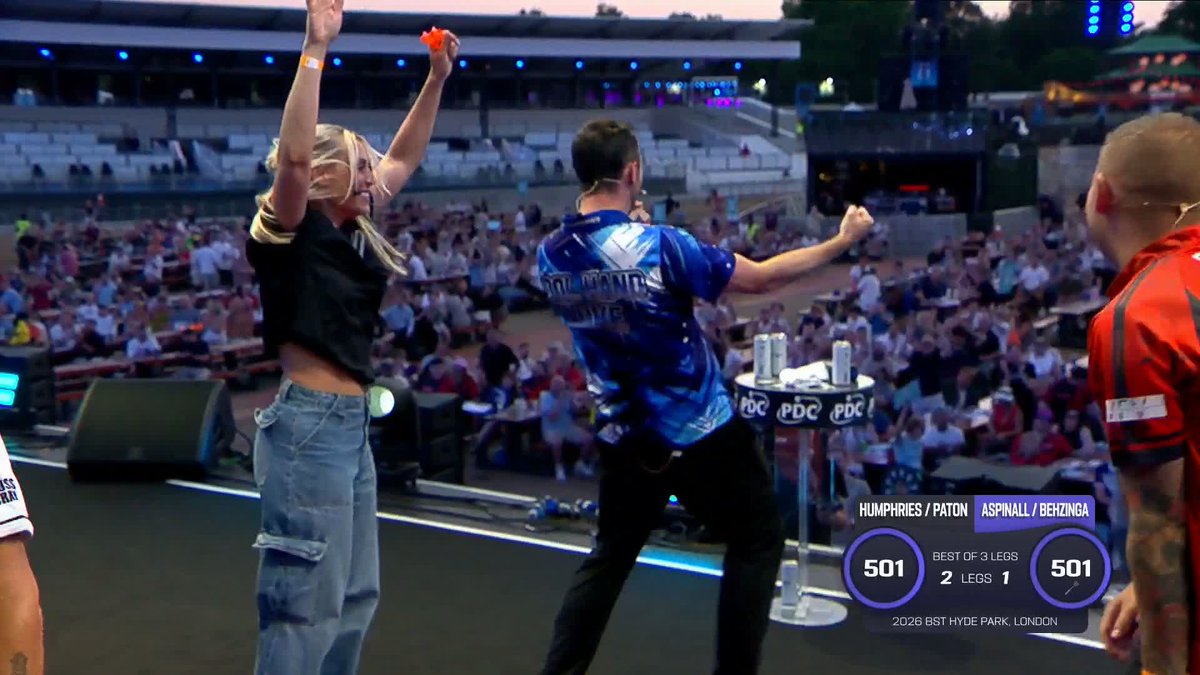 HUMPHRIES & PATON PREVAIL! 🏆 Luke Humphries & Emma Paton are the 2026 BST Hyde Park Pro-Am Champions! 🙌 The dream team defeat Nathan Aspinall & Behzinga to take the title!