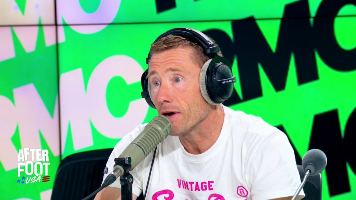 🗣💬 "Doué a un truc vraiment particulier. Il fait l'effort pour récupérer le ballon et le garder. Il a un truc en plus de Barcola" Florent Gautreau détaille ce qui pourrait faire la différence entre Barcola et Doué, en concurrence pour une place de titulaire chez les Bleus.