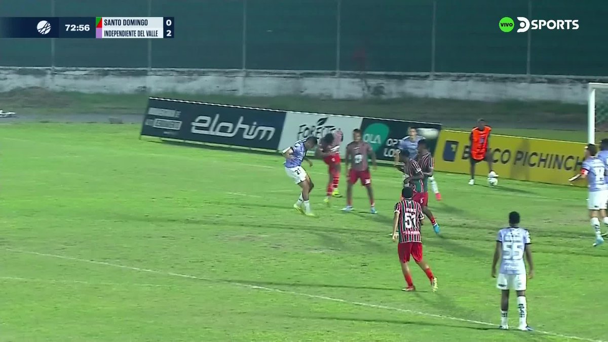 ¡MOISÉS CAICEDO ESTUVO EN PRIMERA FILA PARA VER EL 2-0 DE #IDV! Con la atenta mirada del jugador del Chelsea, Juan Viacava amplió la diferencia contra Dep. Santo Domingo. #CopaEcuadorEnDSPORTS