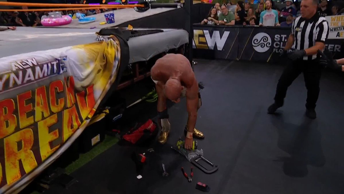 Ciampa's trying to use the drill on Chris Jericho! Watch #AEWDynamite LIVE on TBS & HBO Max