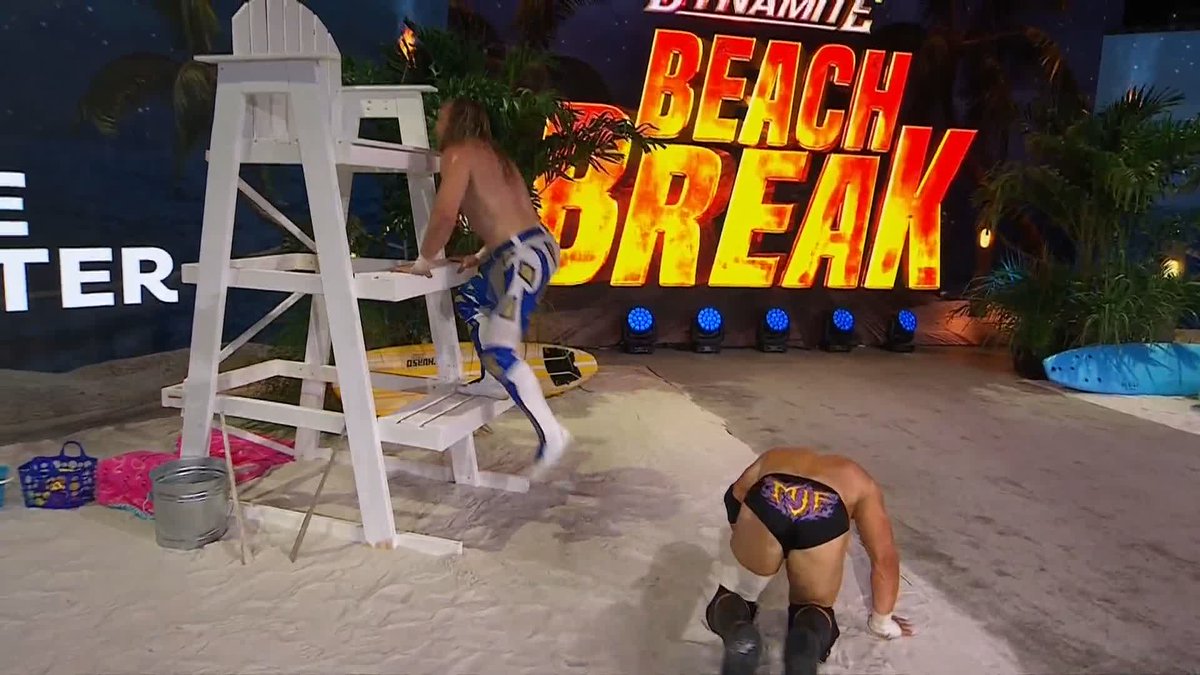 MOONSAULT OFF OF THE LIFEGUARD CHAIR! Watch #AEWDynamite LIVE on TBS &amp; HBO Max