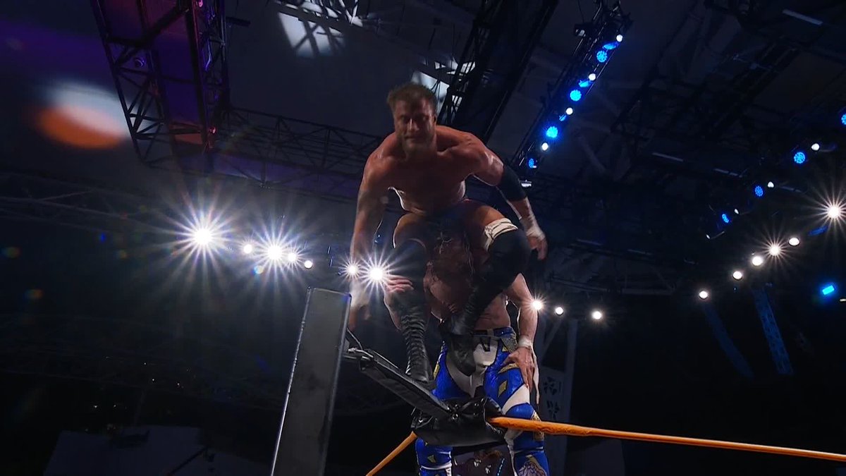 INCREDIBLE! @KENNYOMEGAMANX IS STILL IN IT! Watch #AEWDynamite LIVE on TBS &amp; HBO Max