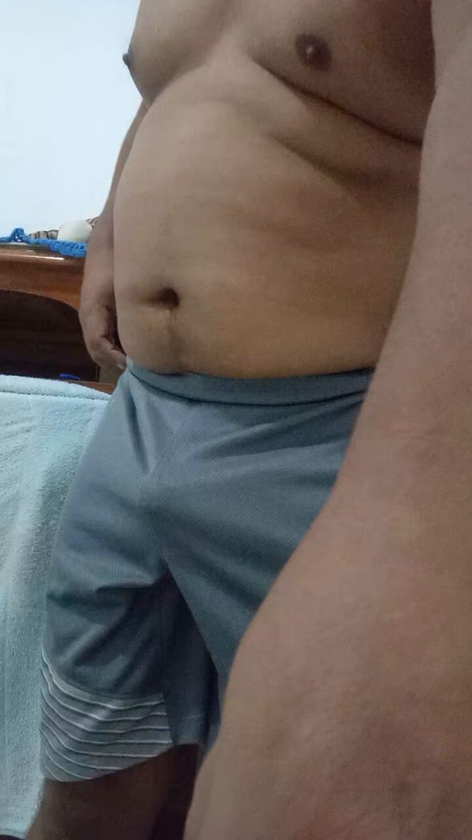 Su lechita de buenas noches... Ositos gorditos maduros