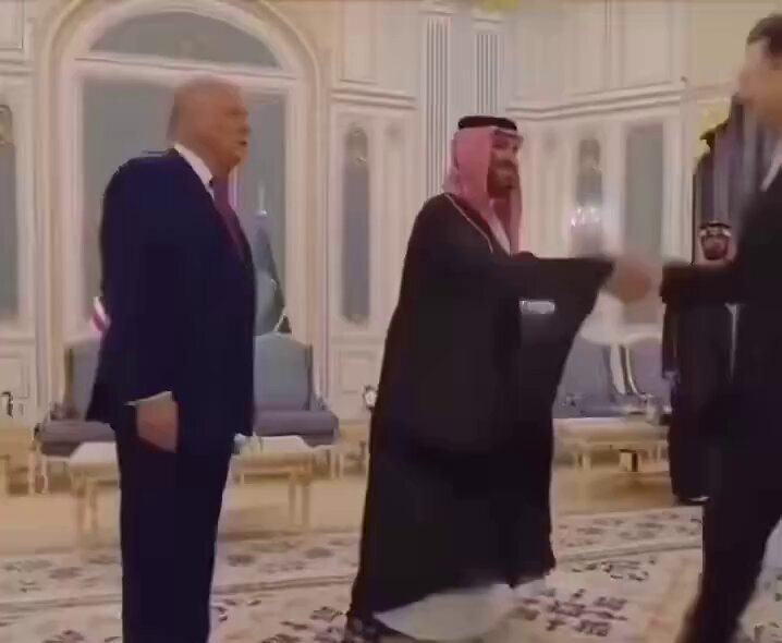 BREAKING 🚨 Elon Musk will be joining President Trump’s dinner with Saudi Arabia’s Crown Prince WE ARE SO FREAKING BACK LET’S GO 🔥