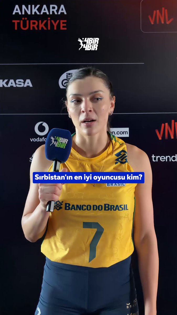❓ ÜLKELERİN EN İYİLERİ... 🎤 Rosamaria Montibeller’e ülkelerin en iyi oyuncularını sorduk!
