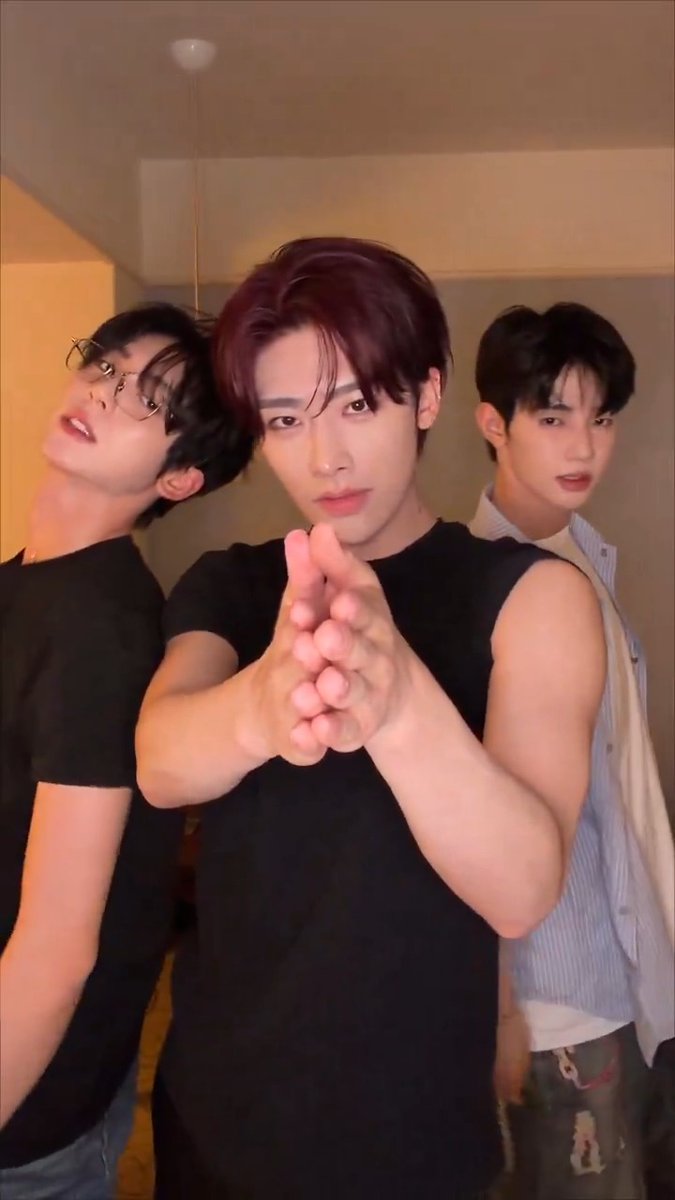 🐼🐈‍⬛🐰૭=͟͟͞͞૭=͟͟͞͞૭=͟͟͞͞૭ 🔗 #AND2BLE #앤더블