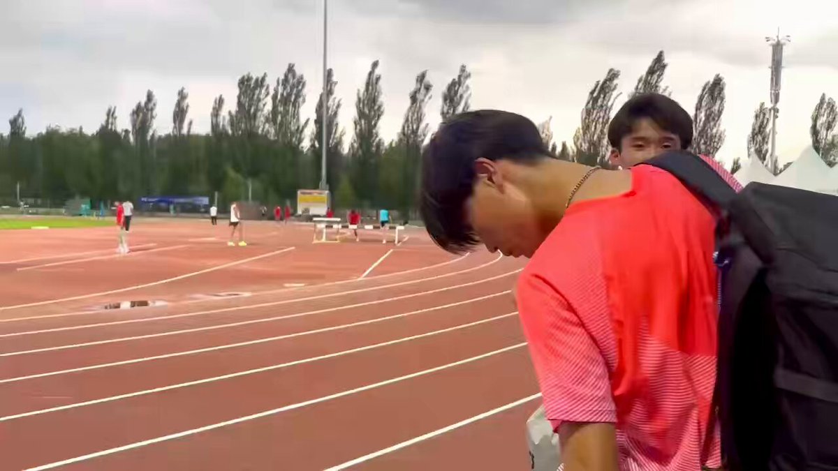 /／ 【#U23アジア選手権】📸チームカメラ \＼ 男子5000m決勝は、21:30スタート🔥 行ってきます🙌 #鈴木琉胤（早稲田大学・千葉） #折田壮太（青山学院大学・学連） 応援よろしくお願いします🇯🇵 📹ライブ配信 ⇒ ✅日本代表など大会情報 #陸上 #U23日本代表 #JAAF