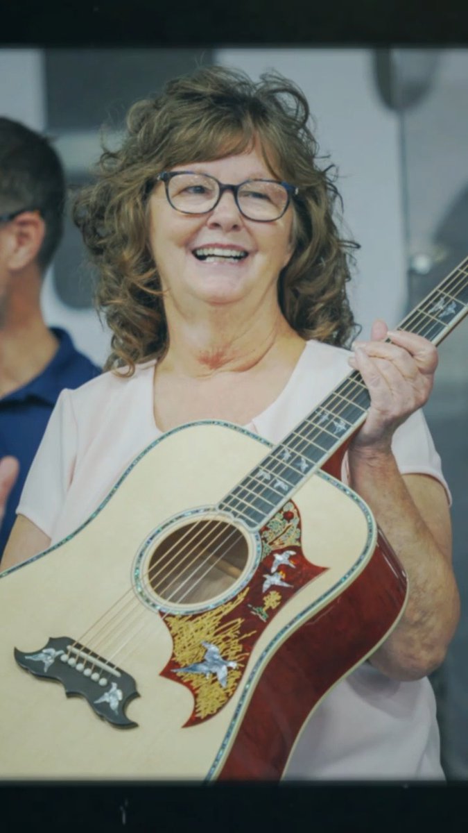 For over 50 years, Kathy Kelly has helped bring thousands of Gibson guitars to life including yours. Now, hear her story in the debut episode of Backstage Heroes, a new Gibson TV series shining a light on some of the longest-serving artisans at Gibson craftories in Nashville, Tennessee, and Bozeman, Montana. Kathy’s story is a reminder that the people behind the guitars are the heart and soul of Gibson, and what makes Gibson so special. ▶️ Watch the full episode here: #GibsonTV #BackstageHeroes #Handcrafted
