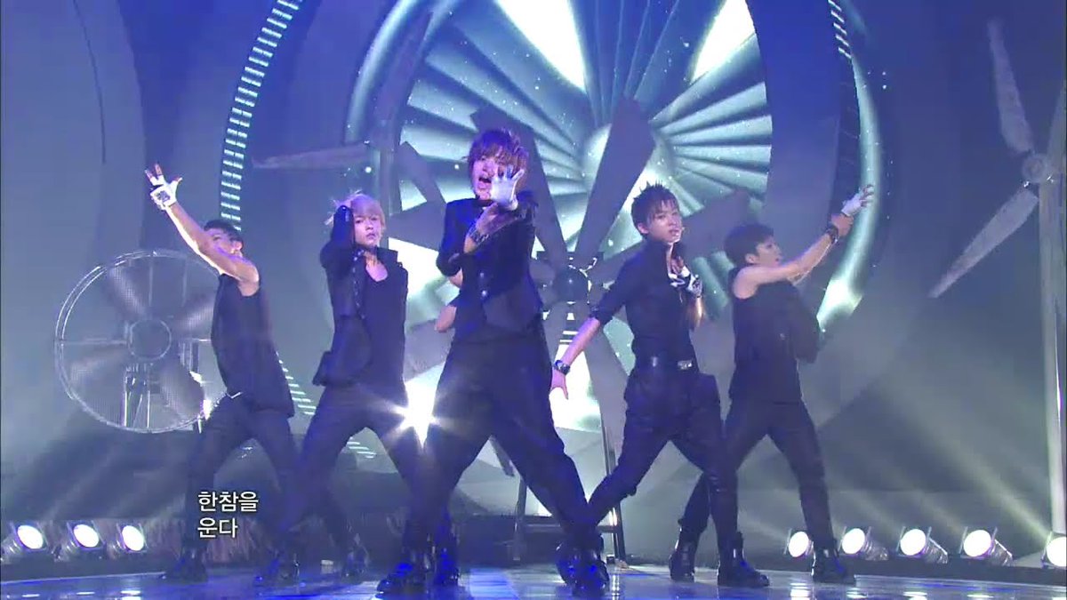 16 years ago today, TEEN TOP officially debuted on Music Core, performing their debut single ‘Clap’.