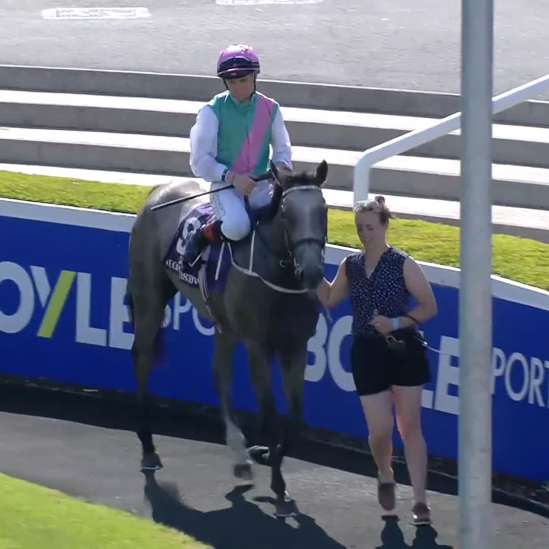 She's a beauty 😍 Stunning Frankel filly Maire Rua returns to the Leopardstown RC winners' enclosure Juddmonte