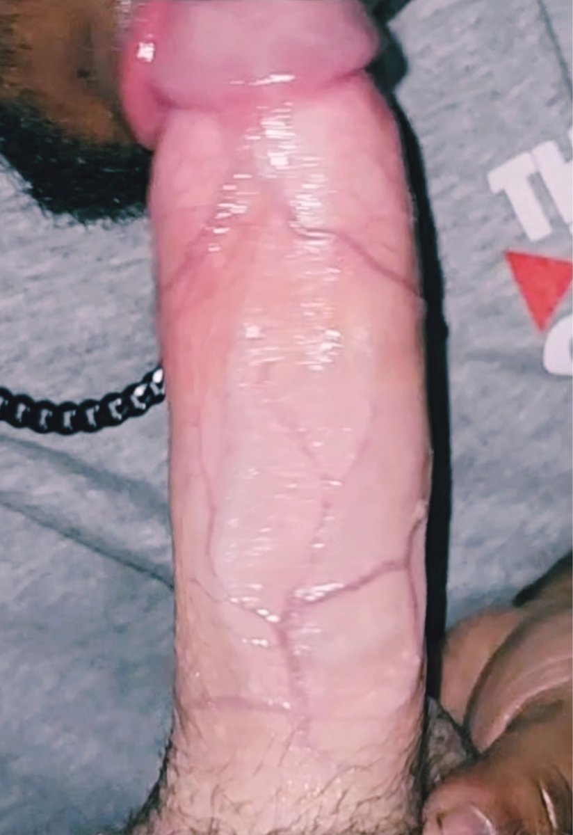 Im loosening & tightening my throat muscles as im throating my verbal buddy. Its more than about taking it deep 🍌 #nsfwtwtًً #bwc #deepthroat #803freaks #columbia #sc #kink #edging #gooner #cum #gay #straight #bbc Deepthroat Lover 🇧🇷 Yall should check out the TheBlowers app. Way better than grindr for all my oral lovers.