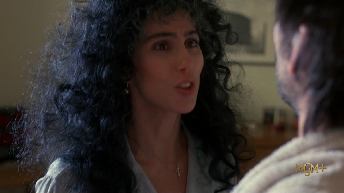 Moonstruck (1987) could’ve easily treated Cher’s casting as the attraction. Instead she delivers a performance so effortless that by the end you’re no longer watching a pop icon. You’re just watching Loretta.