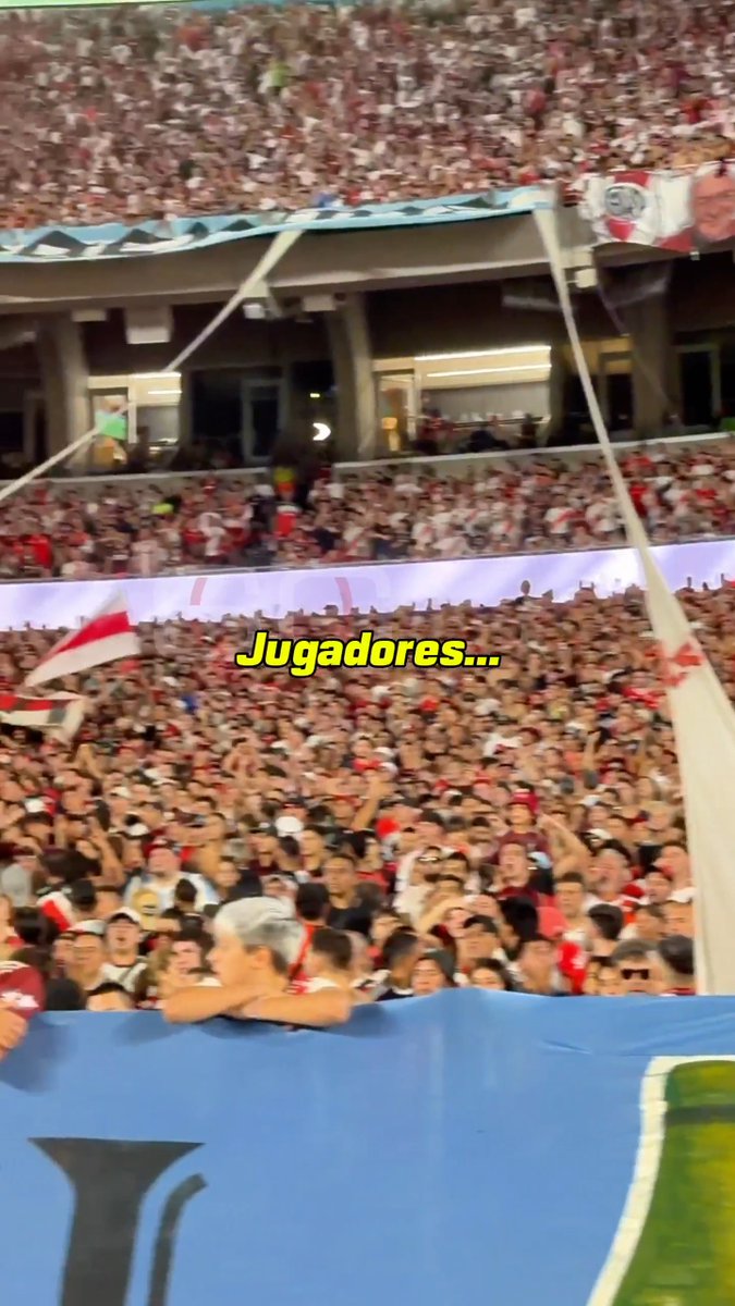 A los 75 años, murió Bonnie Tyler, la cantante británica autora de la canción "It's a Heartache", de la que nació el himno del fútbol argentino "JUGADORES..." 🎶