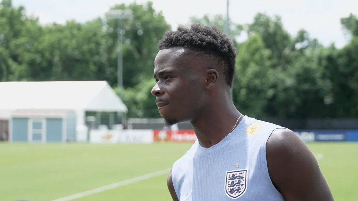 🗣️ "We're not here to complain, we just need to adapt and pick a team that's ready to beat Norway." Bukayo Saka reacts to Jarrel Quansah’s two-match ban issued following his red card against Mexico on Sunday night.