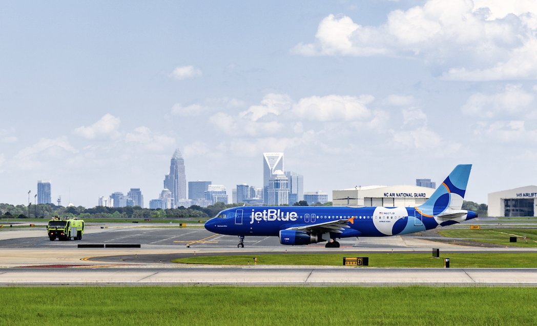 The wait is over. 💙✈️ JetBlue has officially returned to CLT with three daily nonstop flights to Fort Lauderdale-Hollywood Int'l Airport (FLL)! Welcome back to the Queen City.