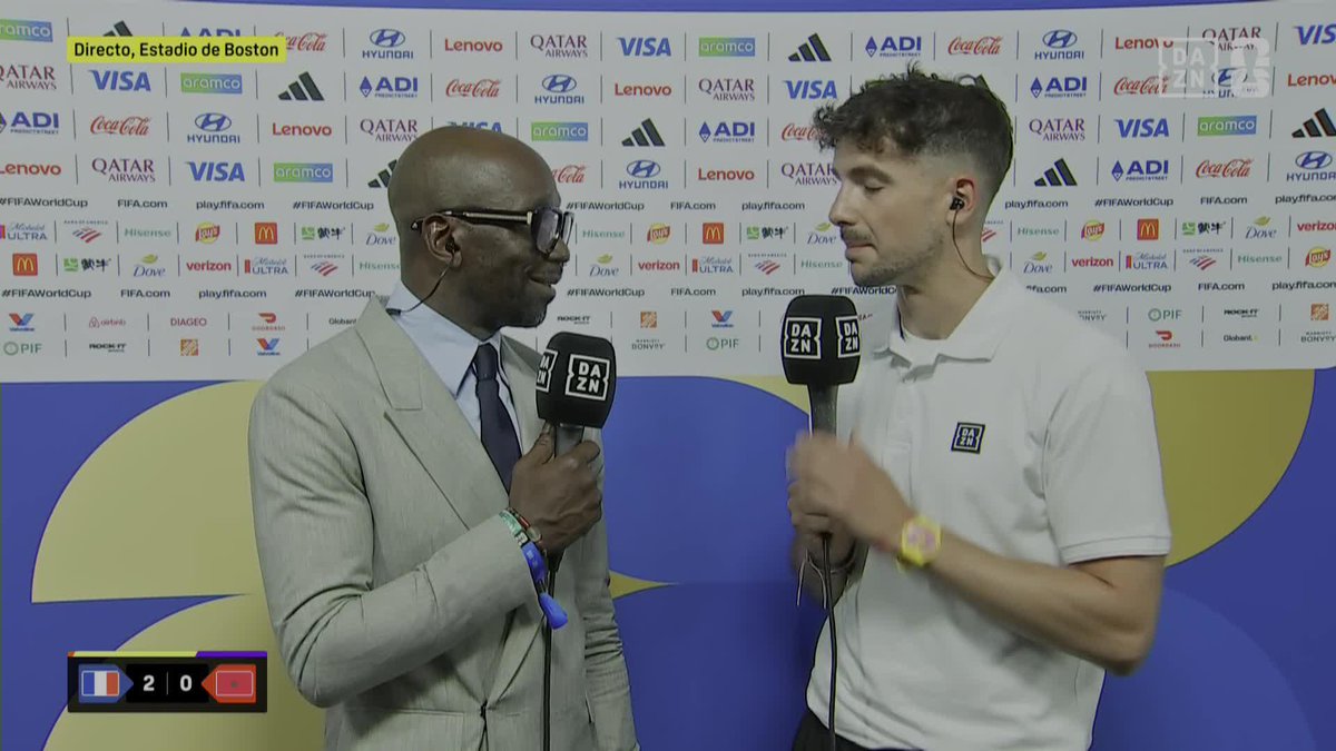 Claude Makélélé defiende tajantemente el papel de Kylian Mbappé en el Real Madrid 💥 "Al Madrid le hace falta un jugador que lleve los balones a los atacantes. No tiene ese tipo de jugador como Olise" ⚪ #DAZNMundial #FIFAWorldCup