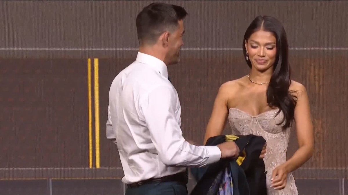 Dominick Cruz is officially a UFC Hall of Famer! #UFCHallOfFame