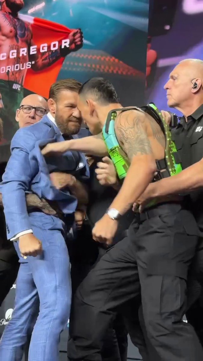 HEATED FACE OFF FROM MCGREGOR AND HOLLOWAY 😳 #UFC329