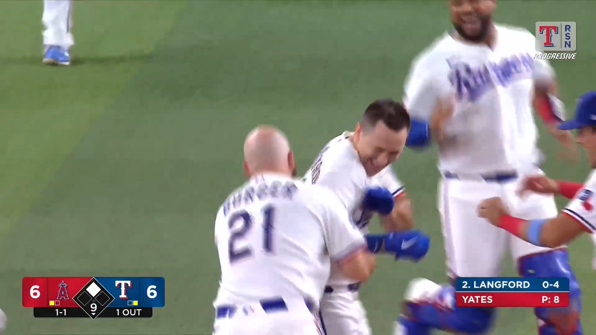 WYATT CALLED GAME! #AllForTX