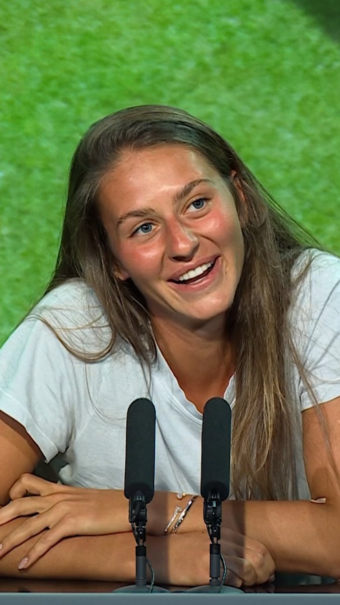 Have you ever seen someone so HAPPY to lose a Wimbledon semi-final 😁 Marta Kostyuk is ecstatic with reaching the final four in two straight Slams 👏 ↳ Wimbledon. Every Match. Live &amp; On Demand. Centre Court in 4K. #StanSportAU #Wimbledon