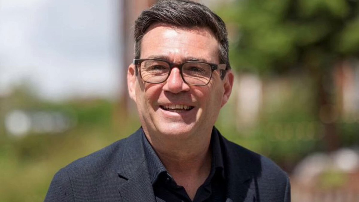 Next PM of the 🇬🇧 United Kingdom is now the biggest headache for Netanyahu and Trump 🔥 🇬🇧Andy Burnham: "The suffering in Gaza stains all of us. It’s unacceptable that innocent Palestinians, kids included, are still being killed. We need to do more to pressure war mongering Netanyahu 🇮🇱. Its terrible we have done nothing being a Superpower."🔥 What a courage👏. The United Kingdom’s future is in safe hands 💪🔥