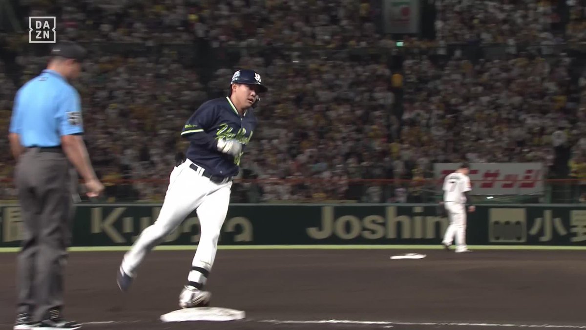 一振りで勝ち越し 変化球を捉えた 赤羽由紘がレフトスタンドへ勝ち越しホームラン ⚾️阪神×ヤクルト #swallows #だったらDAZN
