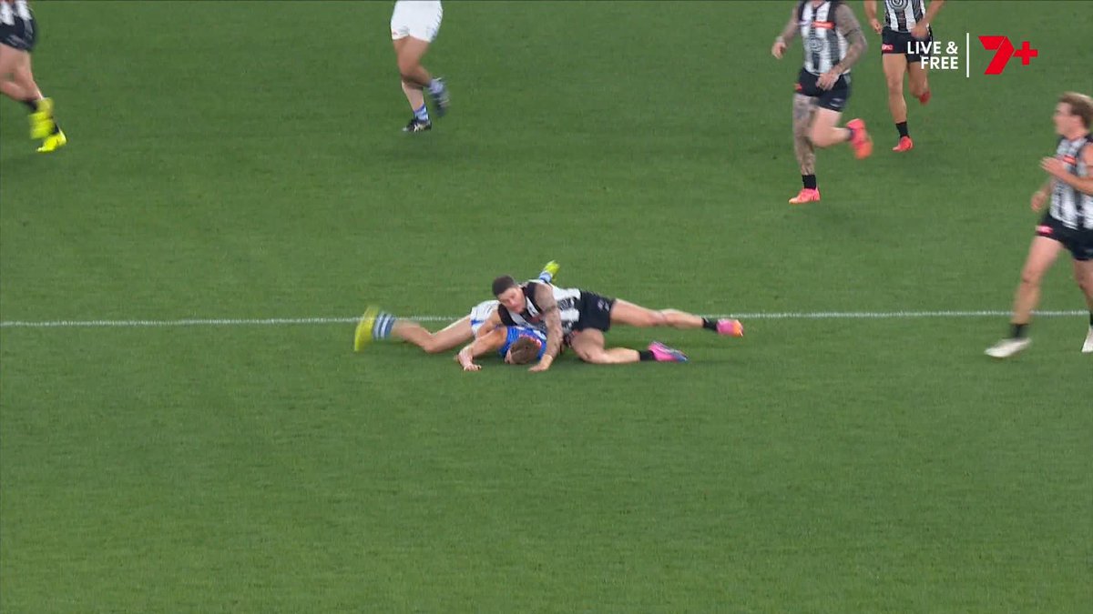 Is Jack Crisp's consecutive games streak in danger following this tackle on Tom Blamires? #AFLPiesNorth