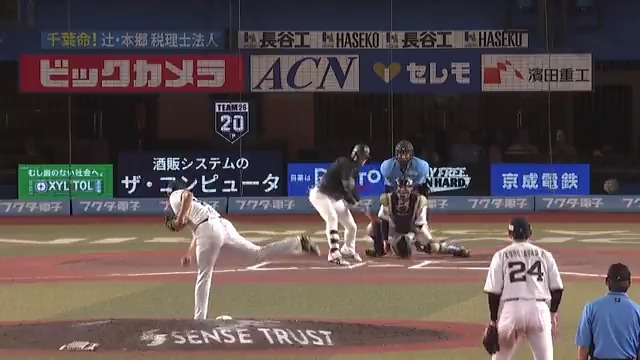 角中打法で同点に👀 千葉ロッテ 小川龍成 選手のタイムリーヒット👏 👇スマホ・テレビで試合観戦！
