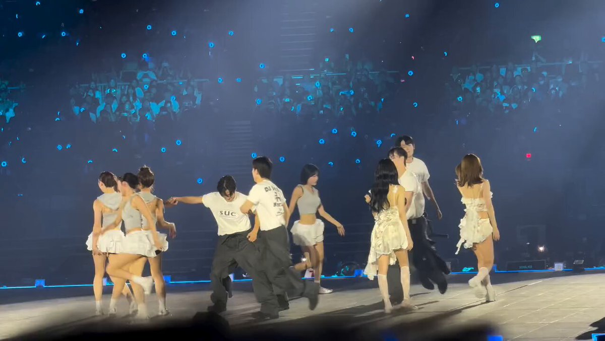 MISAMO FOR THE FIRST TIME IN KOREA WITH CONFETTI OH MY GOD??