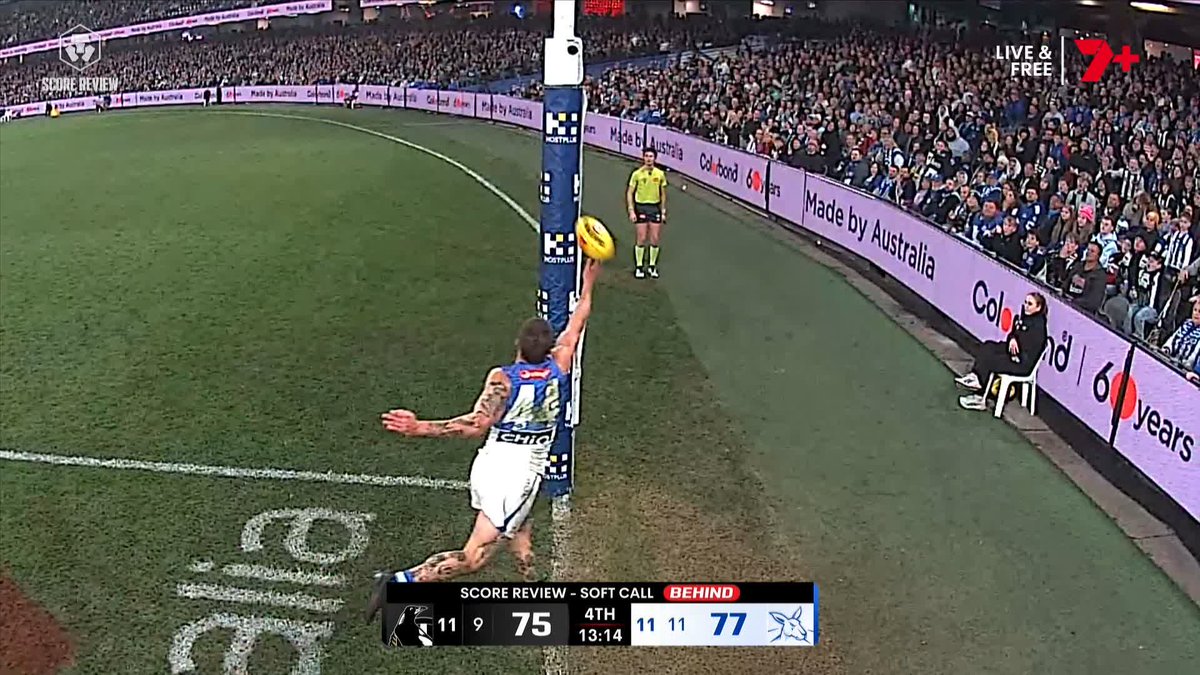 A game of inches. #AFLPiesNorth