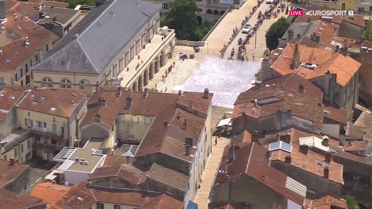 Pendant ce temps sur Eurosport 🥰 #LesRP #TDF2026