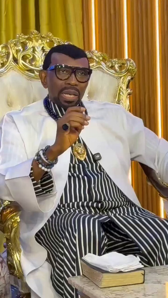 What does Papa Ayo Oritsejafor’s barber deserve? a) National Honour b) Jail term c) Lifetime ban from the profession d) None of the above e) All of the above