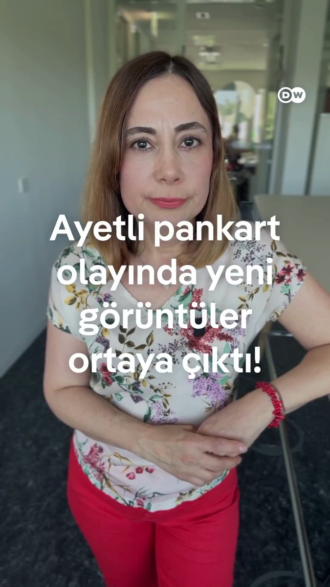 Yeditepe Üniversitesi mezuniyet töreninde "ayet yazılı pankart" olayı büyüdü Yeni görüntüler ortaya çıkarken YÖK soruşturma başlattı