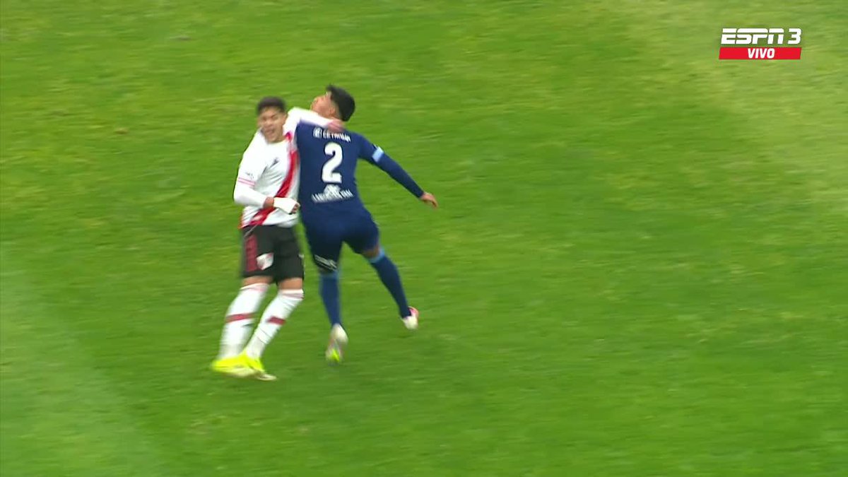 ⛔️🇦🇷 RIVER SE QUEDA CON DOS JUGADORES MENOS EN LA FINAL DEL TORNEO DE RESERVA.