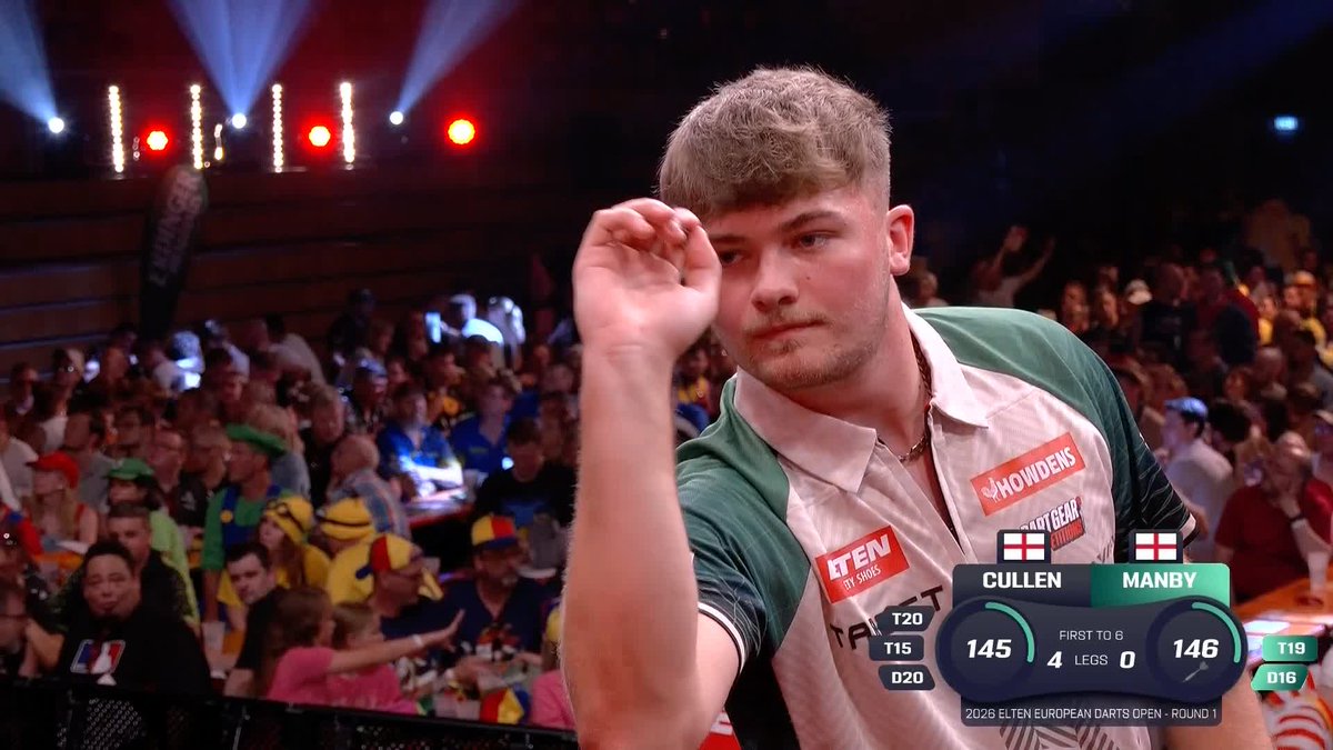 Charlie Manby takes out 308 in six darts to get his first leg on the board in style 🔥 📺 #ET10
